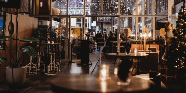 Kerst-decoratie-fotos-12 Food hallen Amsterdam | Christmas inspiration | Just Iris